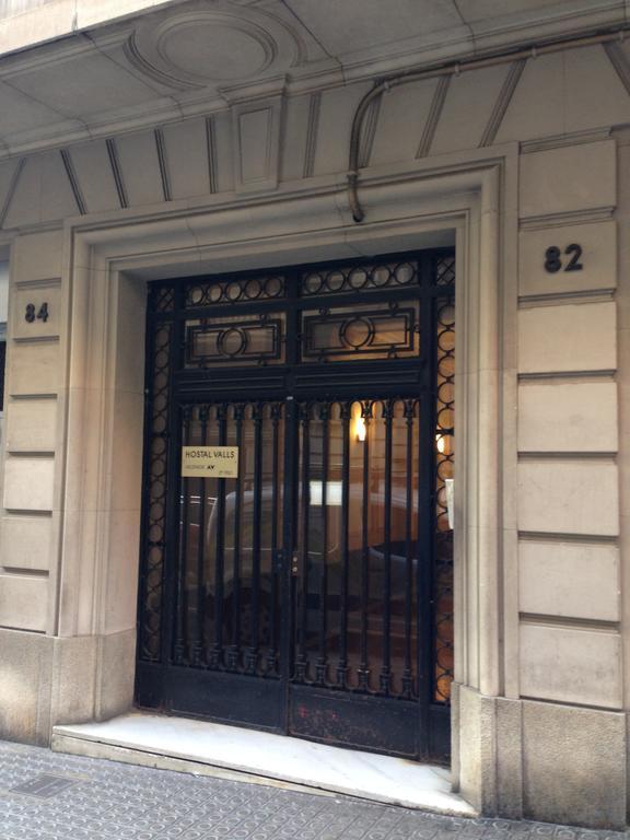Hostal Valls Barcelona Ngoại thất bức ảnh