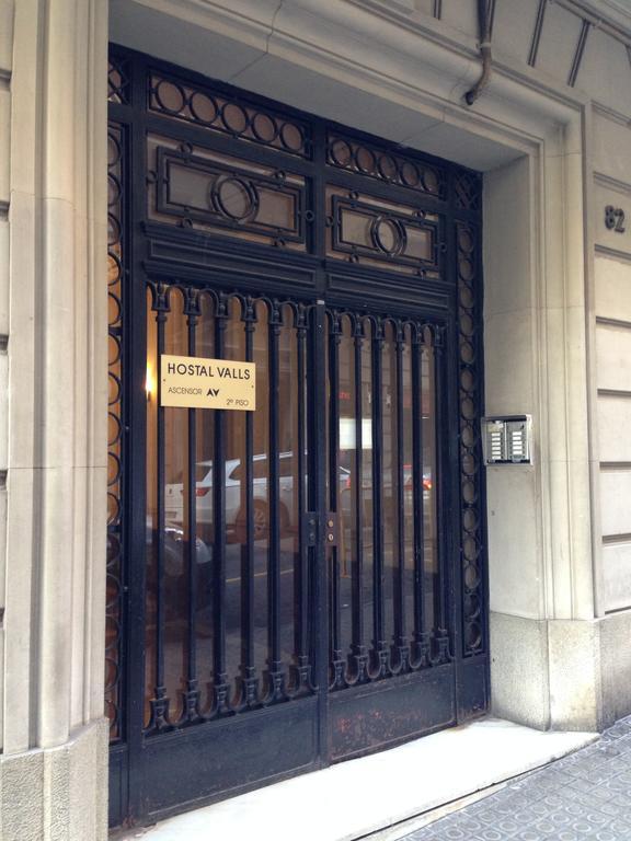 Hostal Valls Barcelona Ngoại thất bức ảnh